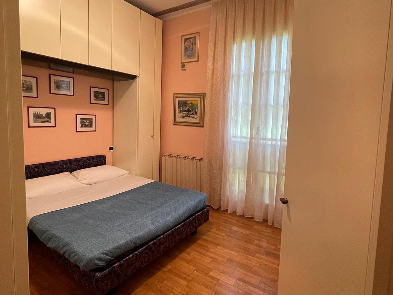 Villa Mario - Casa Vacanze Lavena Ponte Tresa Bagian luar foto